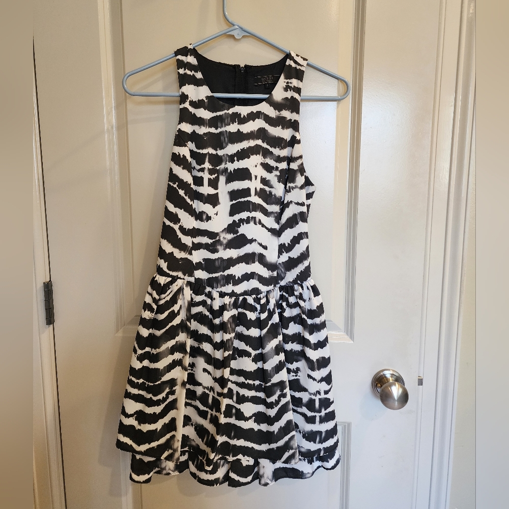 Guess Black and White Mini dress